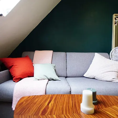 Charming Studio With View Near Republic Parigi