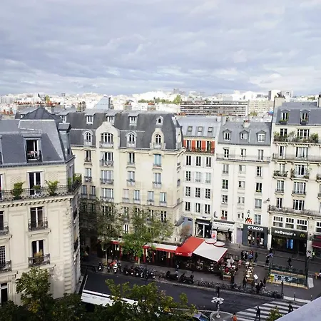 Apartment Charming Studio With View Near Republic *
